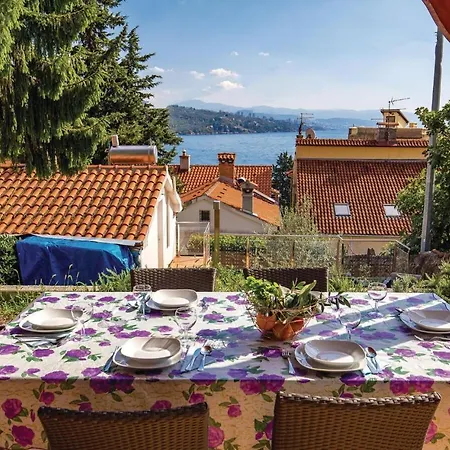 3 Bedroom Cozy In Σπίτι διακοπών