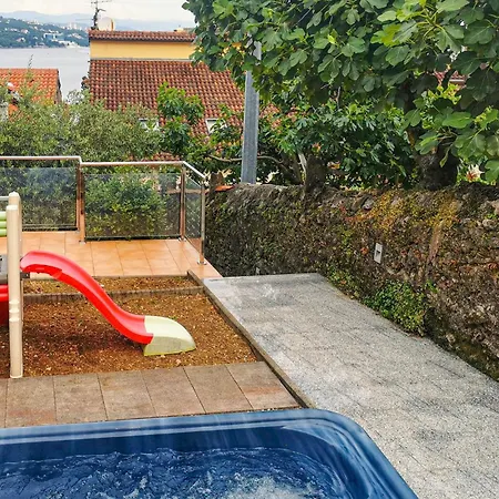 3 Bedroom Cozy In 度假居